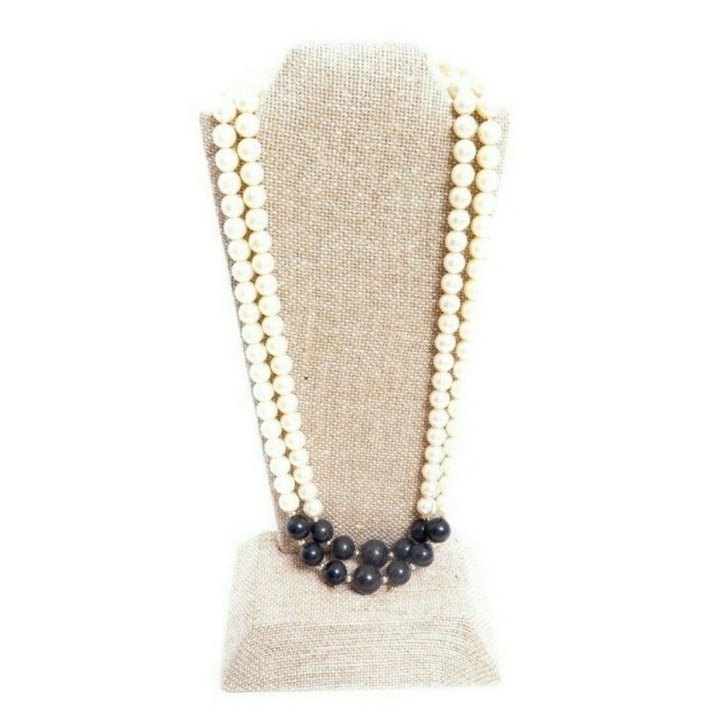 VINTAGE DOUBLE‎ ROW PEARL NECKLACE